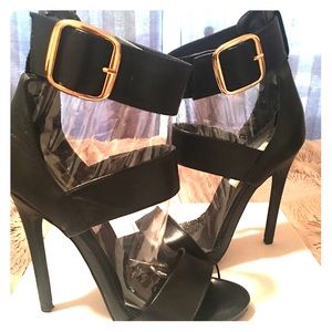 Steve Madden Black Heels 8